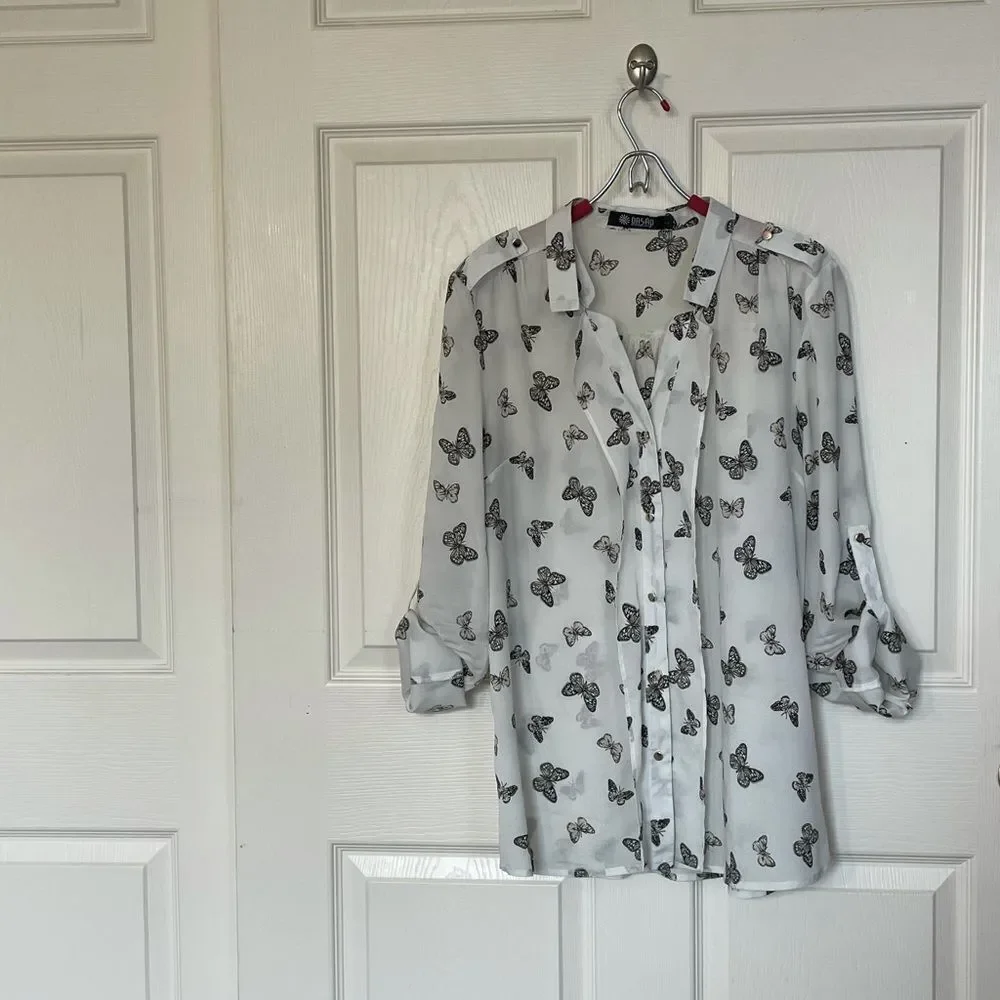 OASĀP Semi-Sheer Button Down Butterfly Blouse, L - Picture 12 of 16